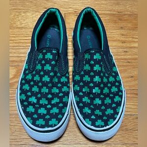 Airwalk Shamrock Women Canvas Slip-On